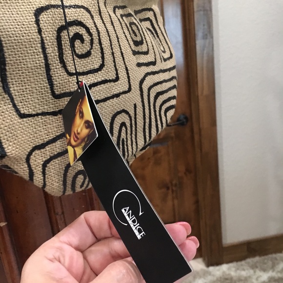 New classy purse!!! - Picture 2 of 2